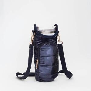 NEW JUDSON & CO. women's quilted cross-body water bottle bag in navy